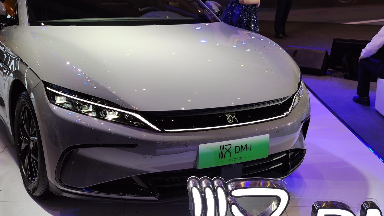 主打就是聽勸!2025款比亞迪漢全面升級,僅售16.58萬元起